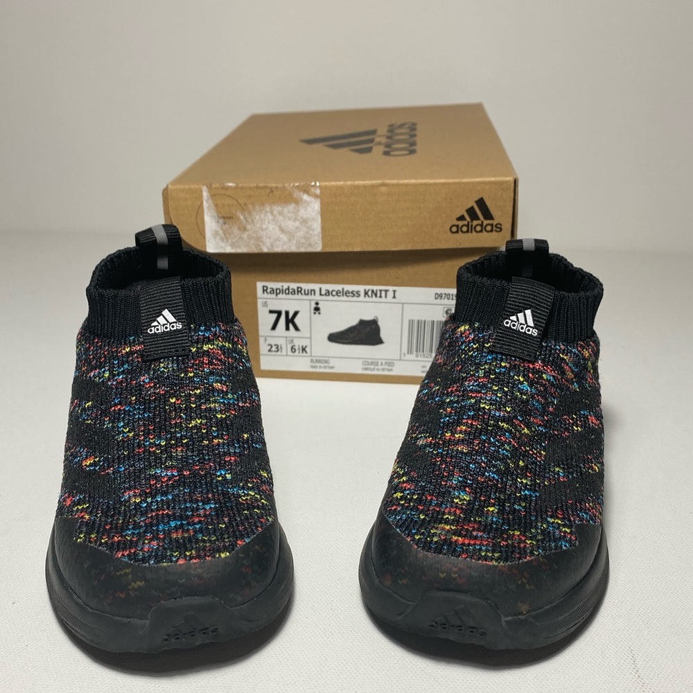 Toddler Adidas size 7US